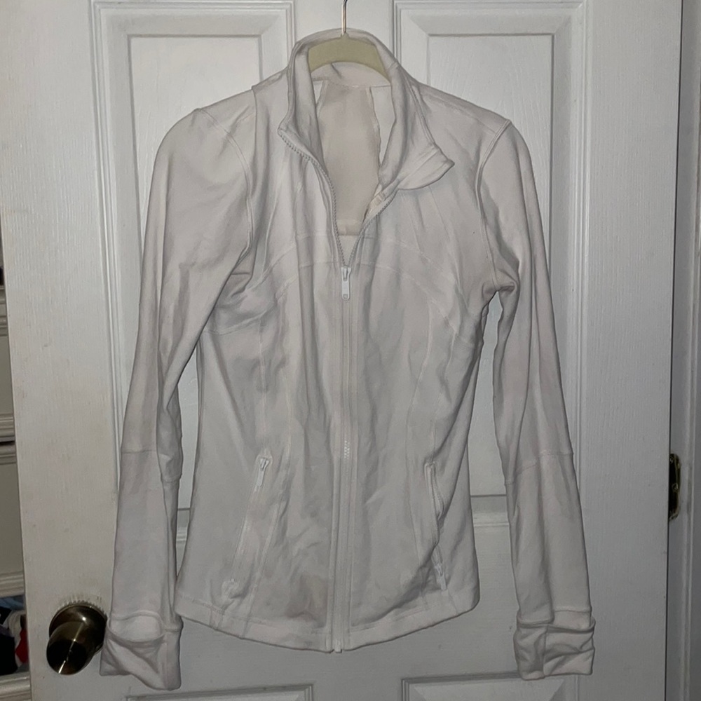 White Lululemon define jacket!